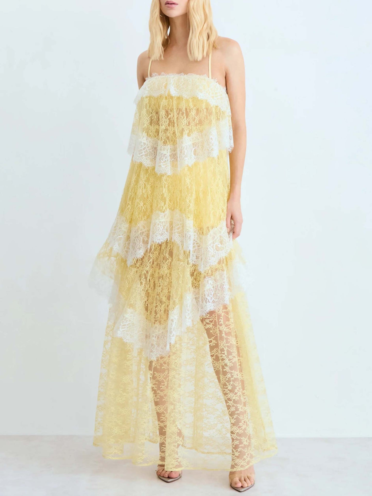 Elegant Tiered Lace Spaghetti Strap Maxi Dress