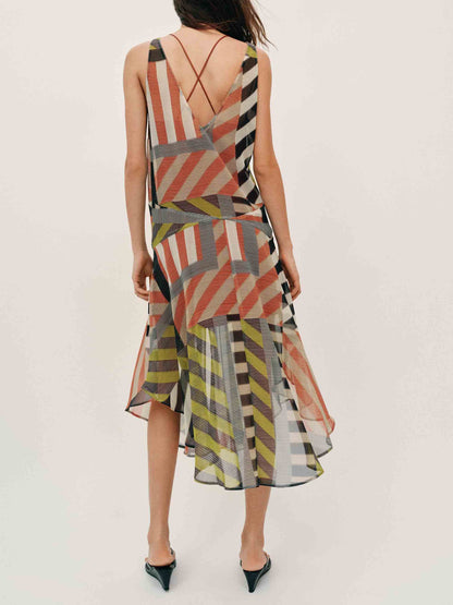 Casual Geometric Stripe Print Flowing Maxi Dress
