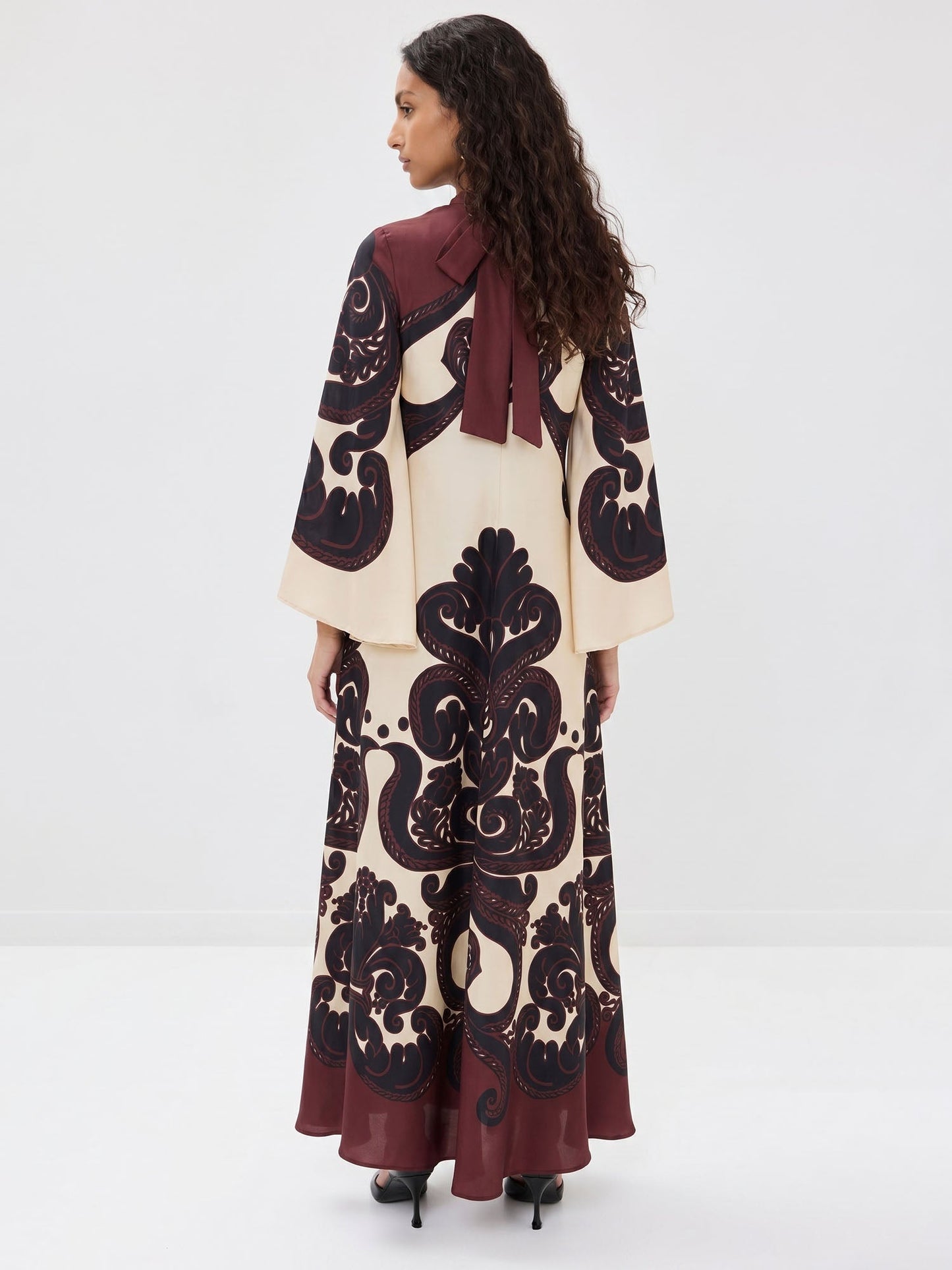 Dramatic Print Pattern Maxi Dress