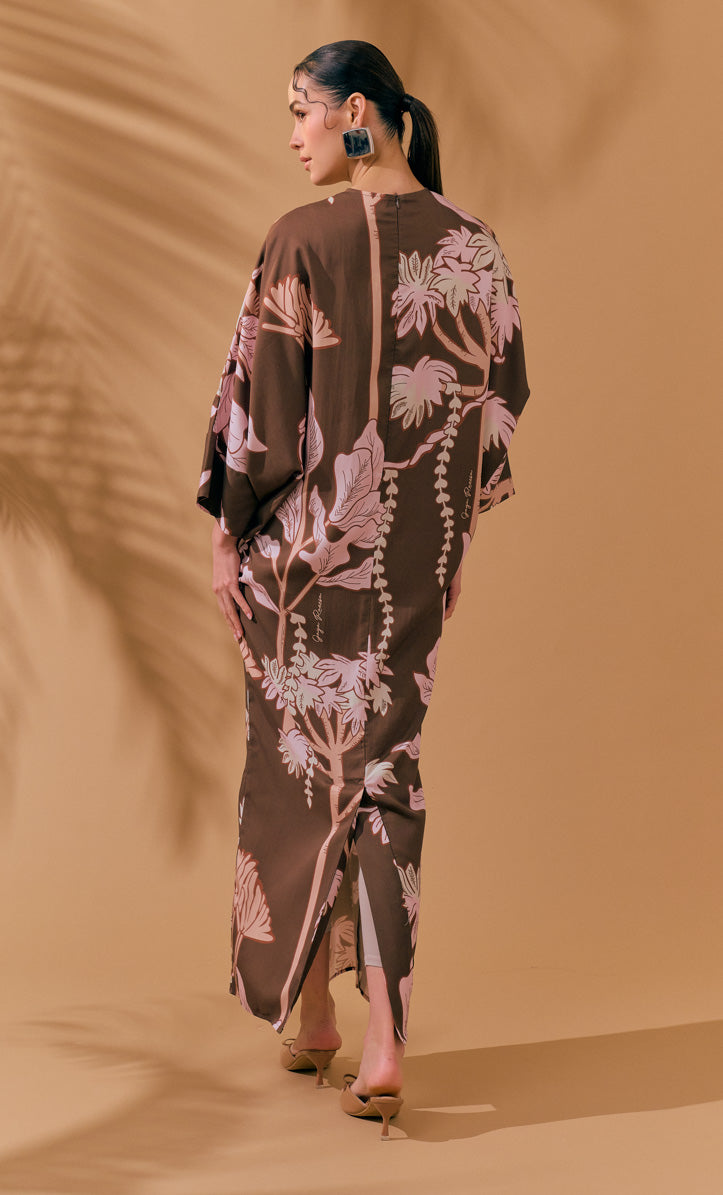 Elegant Printed Batwing Sleeve Satin Maxi Dress