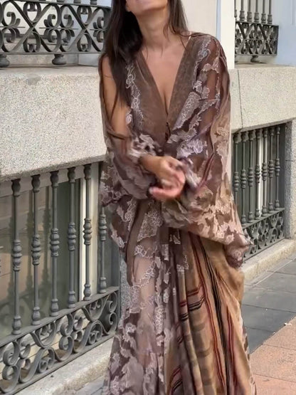 Elegant Lace Overlay V-Neck Chiffon Maxi Dress