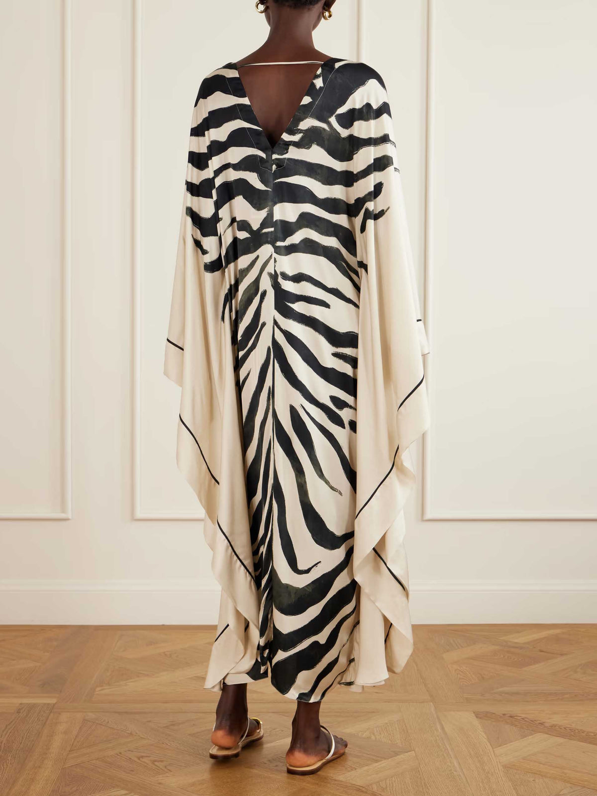 Elegant Zebra Print V-Neck Kaftan Maxi Dress