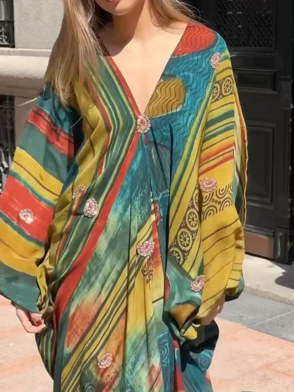 Retro Abstract Print V-Neck Balloon Sleeve Maxi Dress
