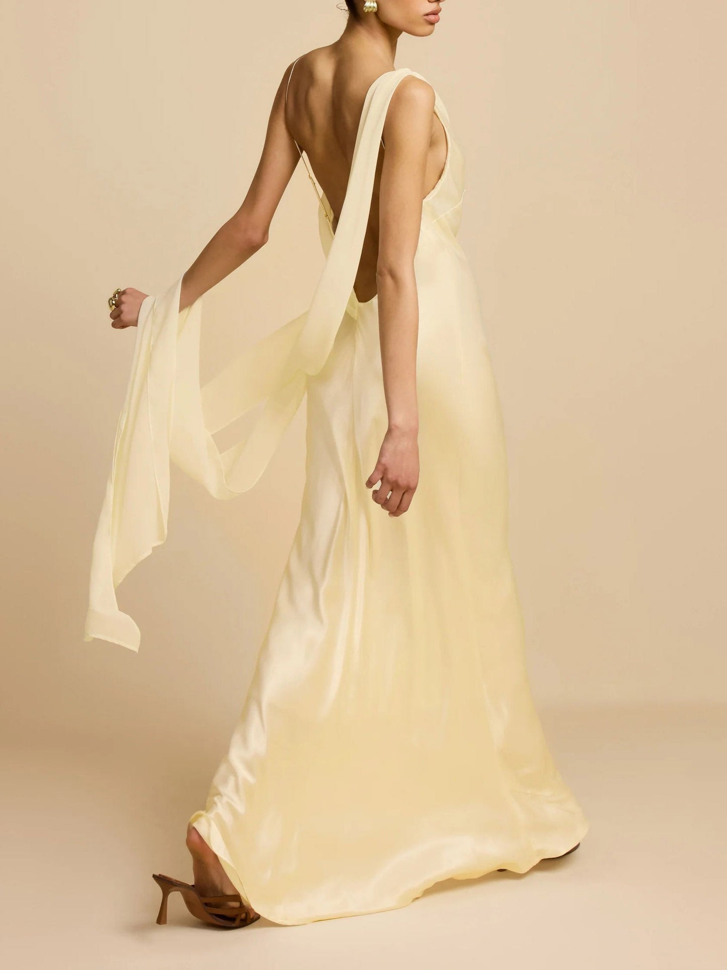 Elegant Satin One-Shoulder Mermaid Maxi Dress