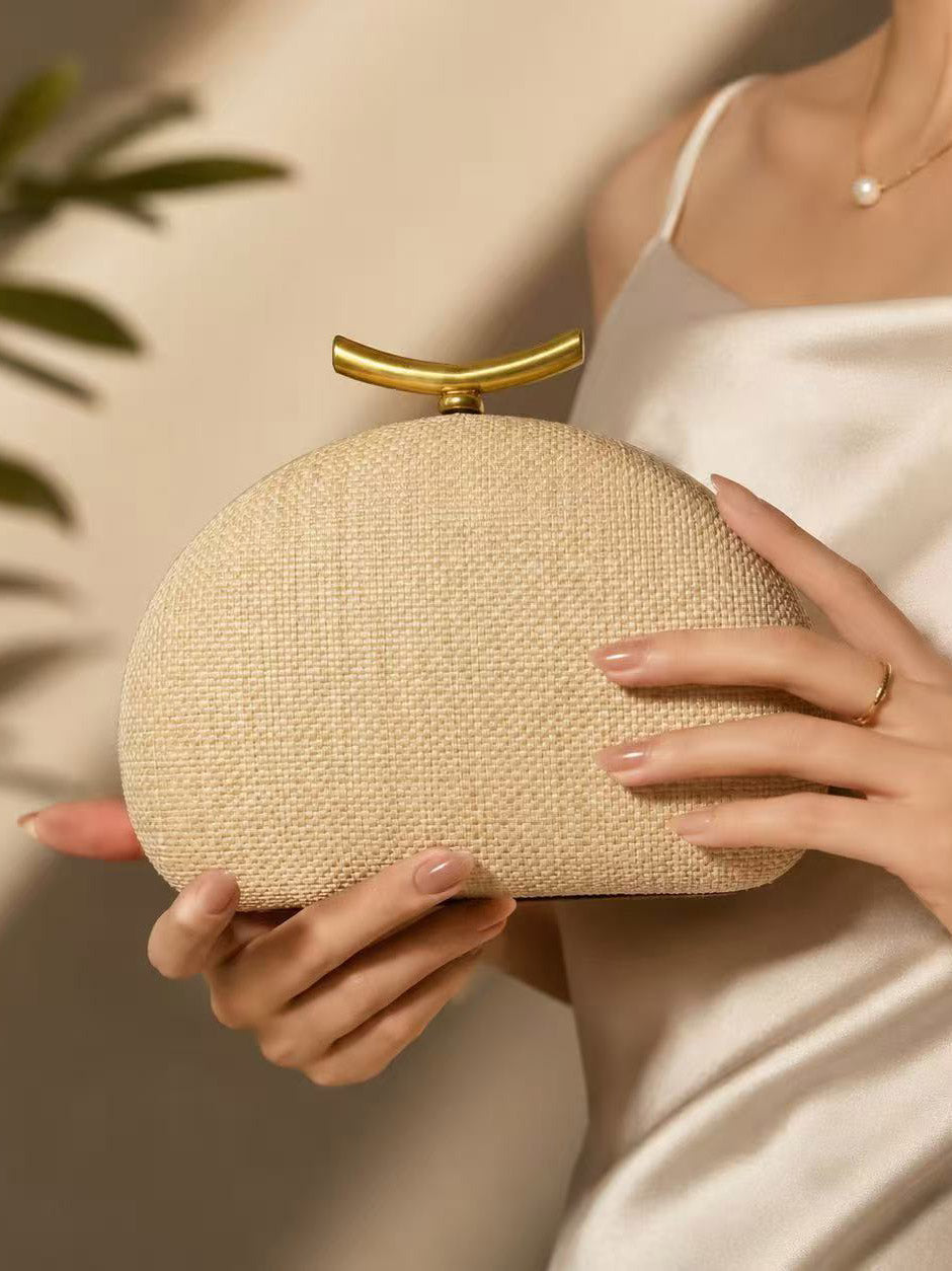 Fashion Half-Moon Woven Straw Clutch Bag
