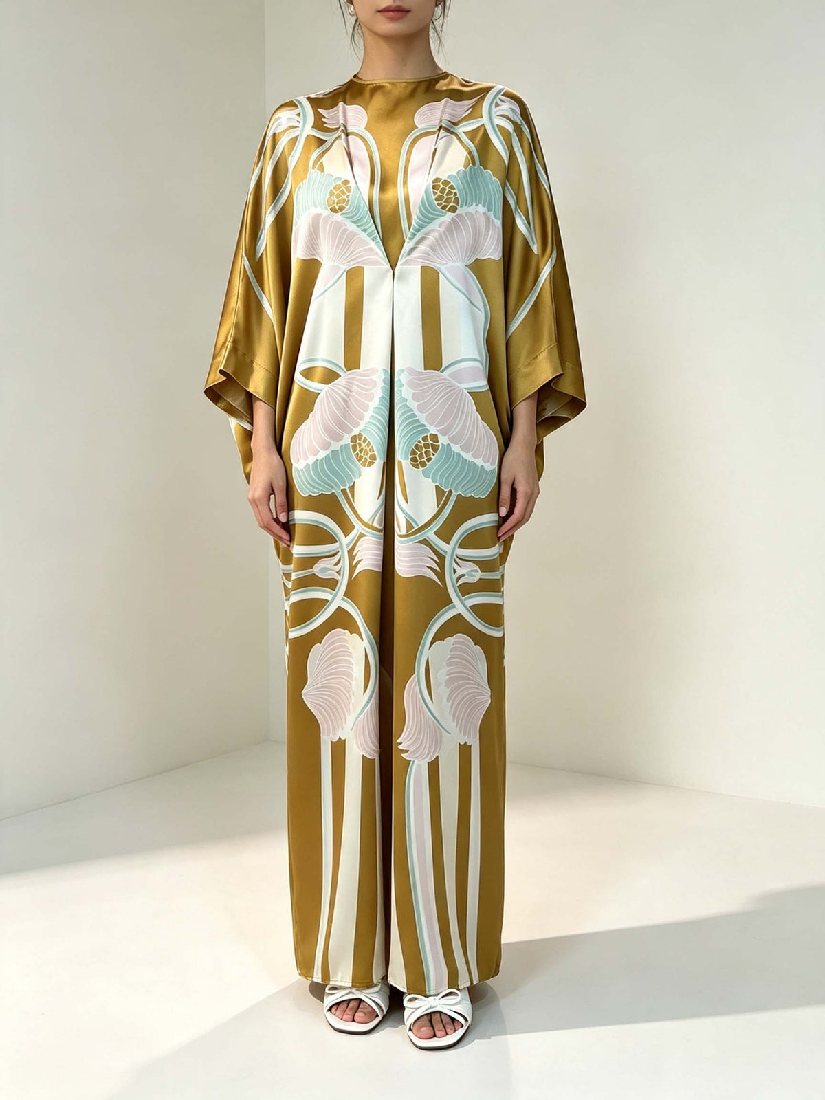 Elegant Floral Print Batwing Sleeve Satin Kaftan Maxi Dress