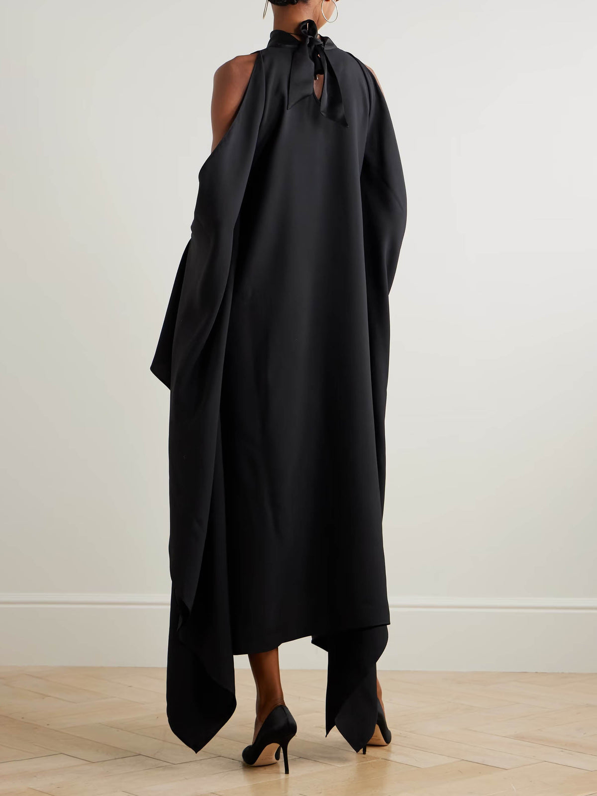 Elegant High-Neck Sleeveless Draped Midi Dress